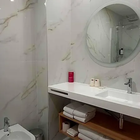Exe Wellington Hotel 4*