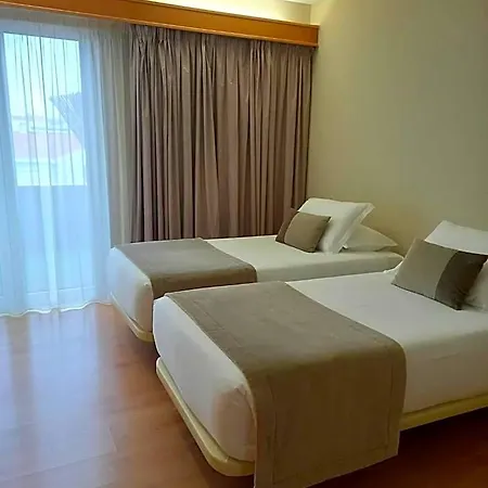 Hotel Exe Wellington 4*