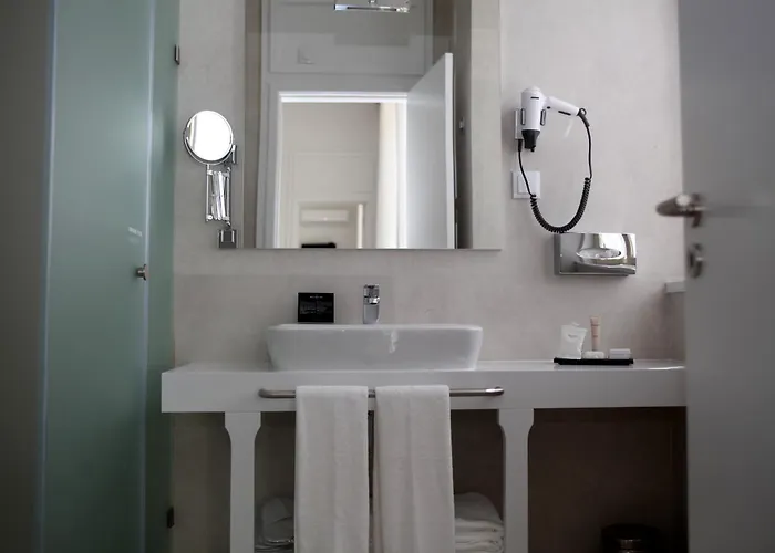 ホテル Exe Wellington 4*